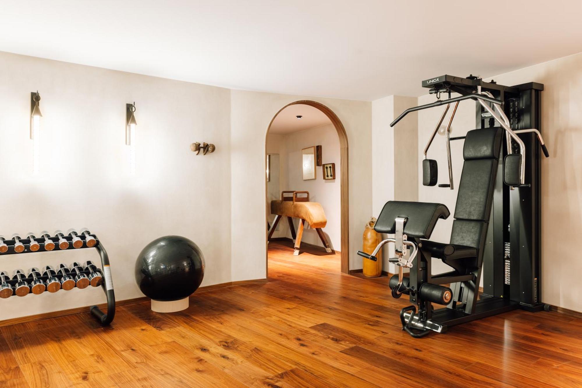 The Rebello Hotel & Spa - Small Luxury Hotels Of The World Vila Nova de Gaia Eksteriør billede A home gym